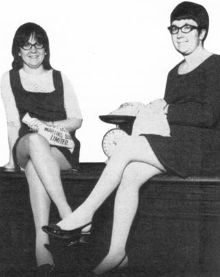 1969 Winifred and Jean - Twins at Same Branch MBM-Su69P37