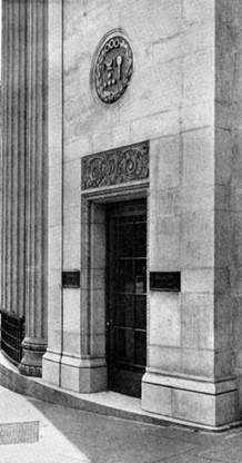 1932 Nottingham EXTDR.jpg