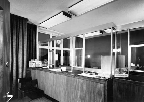 1960s  Hipperholme Interior 1 BGA Ref 30-1320