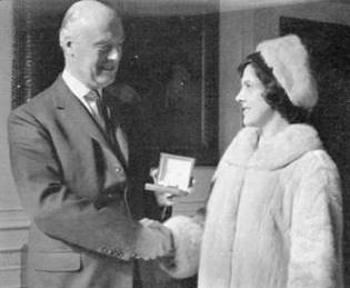 1966 Mary Place receives award after robbery attempt at branch MBM-Su66P38.jpg