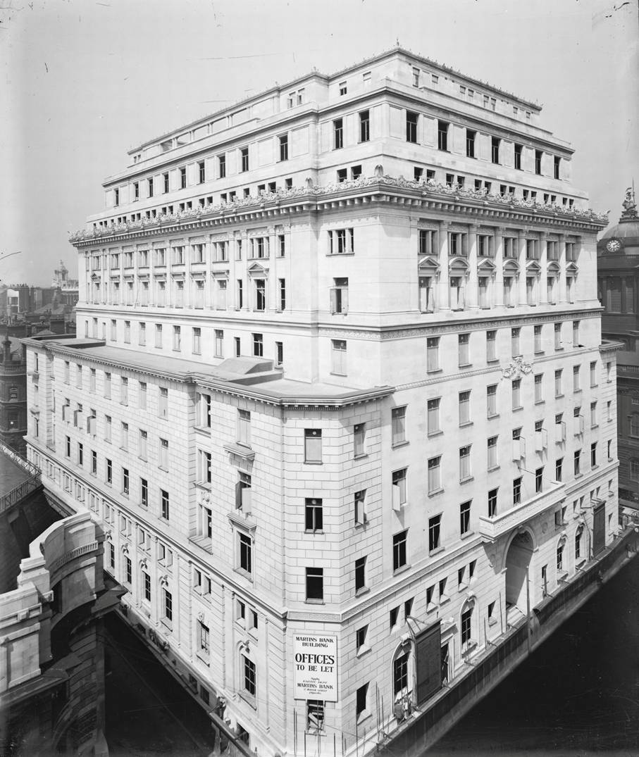 1932 Building completed and offices to let - Bale Collection MBA.jpg
