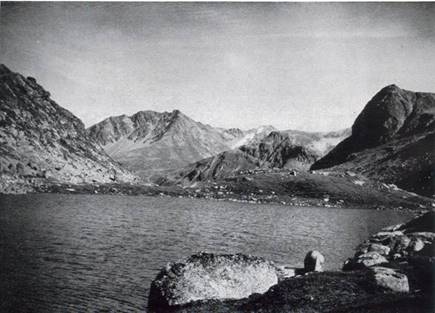 1956 Lake on the Flela Pass MBM-Wi56P10.jpg