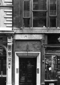 1952 London Gracechurch Street exterior 2 BGA Ref 30-1089