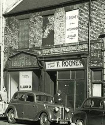 1960s Shops to the left of Martins before Barclays new build BGA Ref 30-2107.jpg