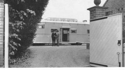 1966 Exterior view of Branch Caravan through manor gates MBM-Au66P37.jpg