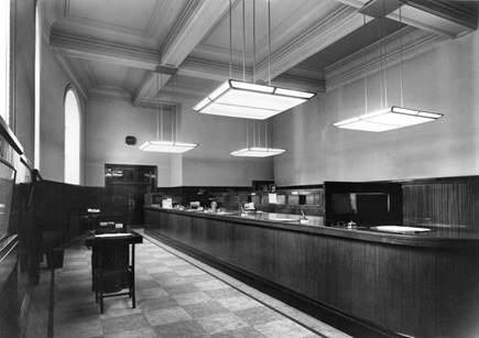 1960 Leeds Vicar Lane Interior 2 BGA Ref 30-1588.jpg