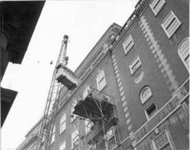 1962 IBM Reader Sorter Arrives at 68 Lombard Street Sunday 22nd October (orig) (3 of 6) RH.jpg