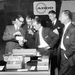 1959 Office 59 Exhibition Sweden R Hindle Looks at Addo ADP Equipment RH