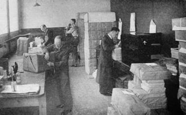 1948 The Packing Room MBM-Au48P23.jpg