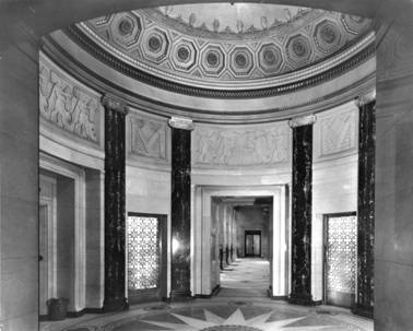 1952 Rotunda to right of main entrance Original Photo MBA.jpg